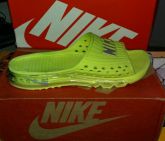 CHINELO NIKE