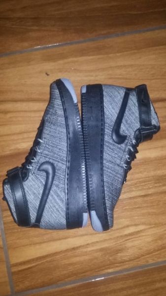 BOTA NIKE MODELO NOVO